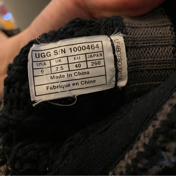 Ugg Leland Sweater Knit Boots Womens Size 9 Black Button Up Fold - Picture 10 of 12